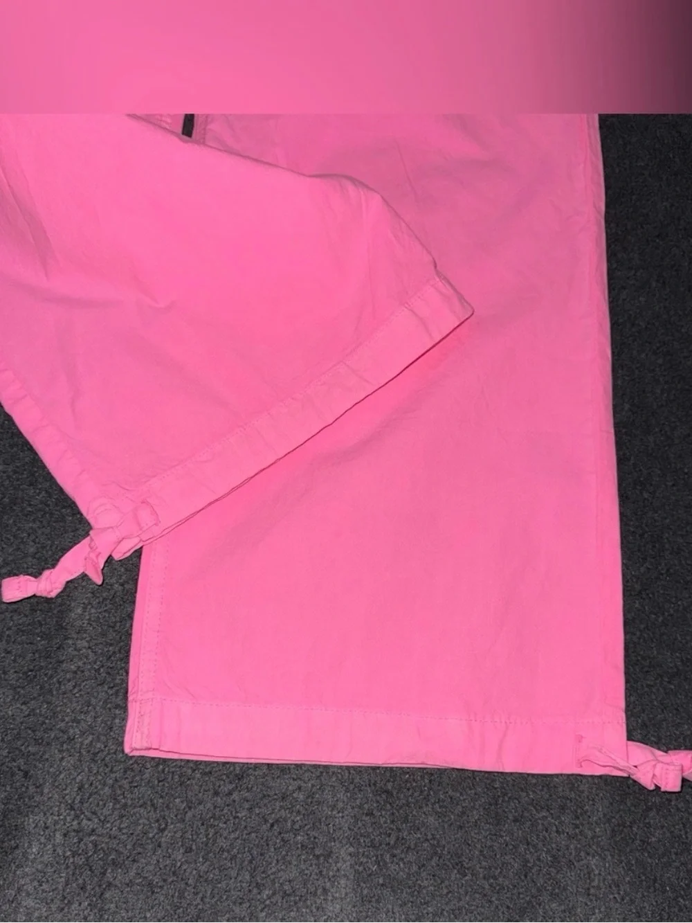 Aerie Avenue Neon Pink Cargo Jogger Pants NWT - Picture 4 of 4